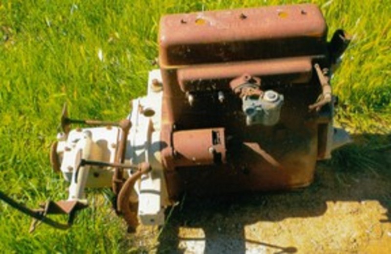 Singer 4cyl ohv engine.jpg