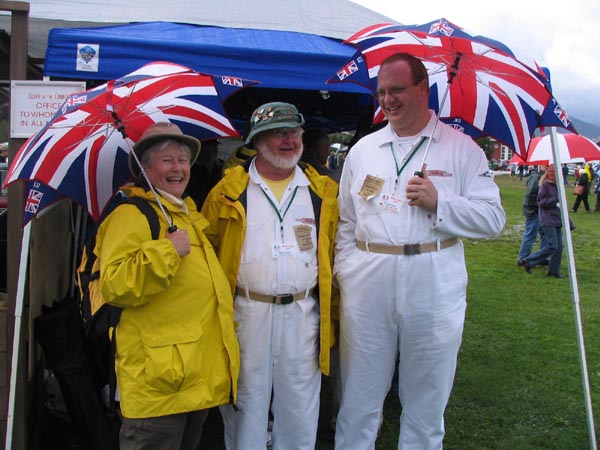 Kenlis, Graham and Ellen soaking up the atmosphere