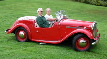 Lynn and Gene in 4AD_Stowe_2010_Web.jpg