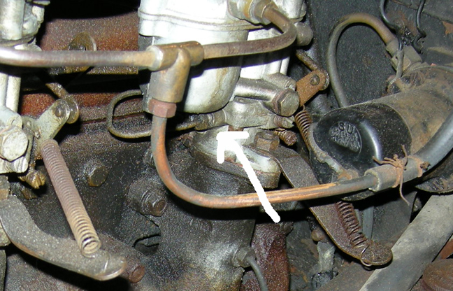 Vacuum line from carb_WEB.jpg