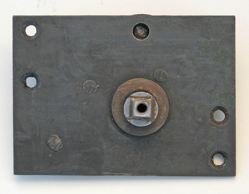 Door lock internal 2.jpg